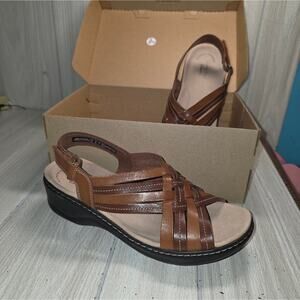 Clarks Lexi Carmen Leather Sandals Tan Strappy Comfort Shoes Size 10 Boho